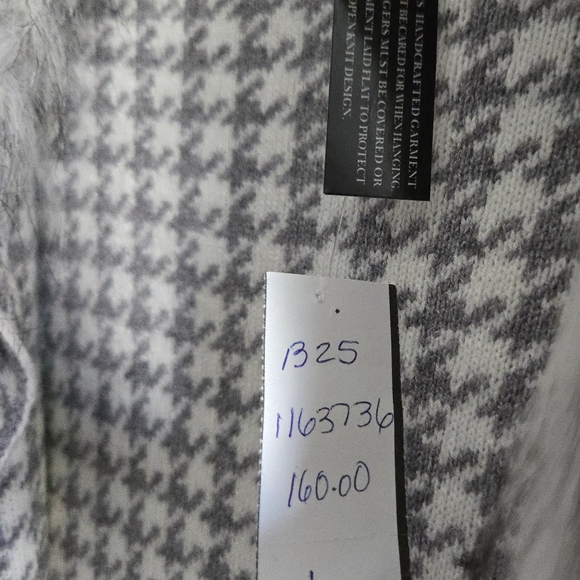 SIONI Fur collar sweater coat NWT - Picture 4 of 16